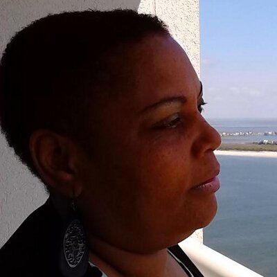 Profile Picture of Denise Levins-Hughes (@@DLHuhges) on Twitter