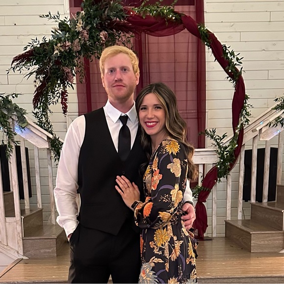 Profile Picture of Jessica Granowicz (@jgranowicz) on Poshmark