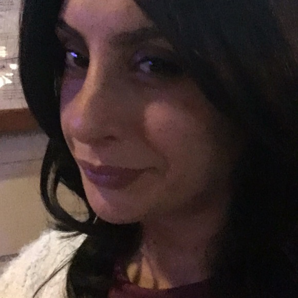 Profile Picture of Jennifer Grismore (@jgmore21) on Poshmark