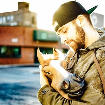 Profile Picture of Aaron Sweeney (@sweeneythepooh) on Twitter
