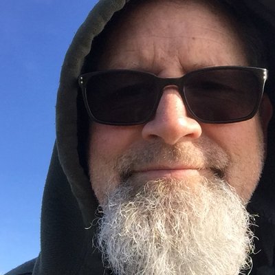 Profile Picture of Dan Corum (@DHCorum) on Twitter