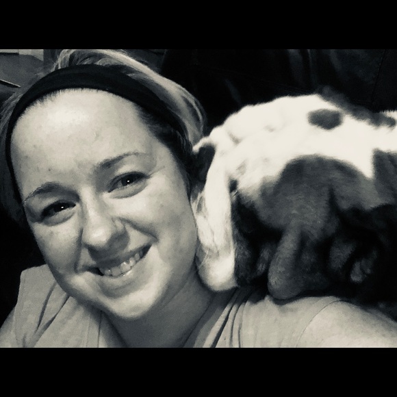 Tobey Johnson - Poshmark Profile Picture of Tobey Johnson (@tobeyliz) on Poshmark