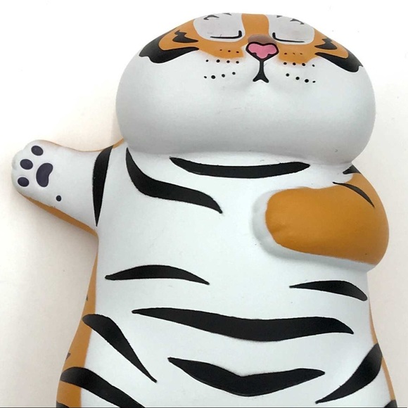 Profile Picture of Wong Liz (@yellowjaime) on Poshmark