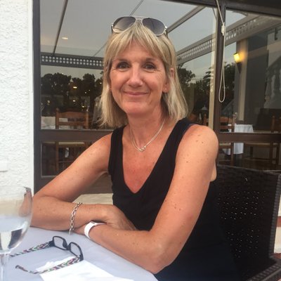 Profile Picture of Lisa Cahill (@lisa_cahill) on Twitter