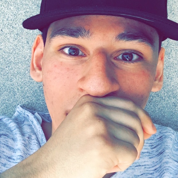 Profile Picture of Abel Quevedo (@abel_5897) on Poshmark