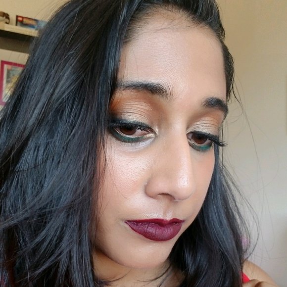 Profile Picture of Juliet Franklin (@coconewt) on Poshmark