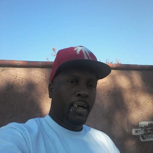 Profile Picture of Eric Hunter (@erichunter455) on Poshmark