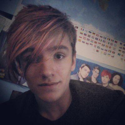 Profile Picture of Adam Shephard (@ZanShephard) on Twitter