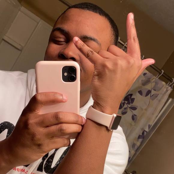 Profile Picture of Clifton James (@chillvii) on Poshmark