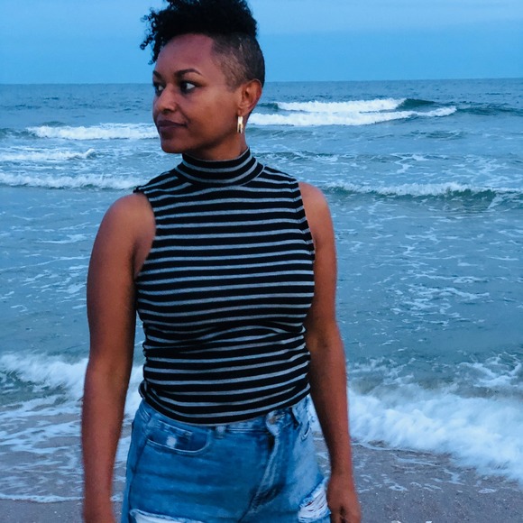 Profile Picture of Lily Girmay (@lili_girmay) on Poshmark