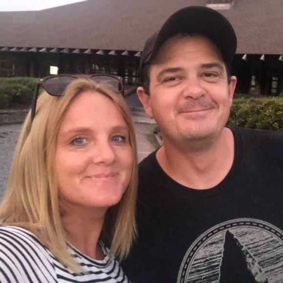 Cary Chantrill - Poshmark Profile Picture of Cary Chantrill (@carycjc2) on Poshmark