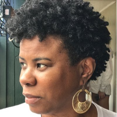 Profile Picture of Wanda Michelle Bass (@MrsTrainerV) on Twitter
