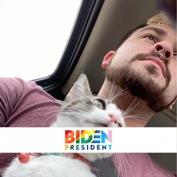 Profile Picture of Fernando Torrez (@luist65) on Poshmark