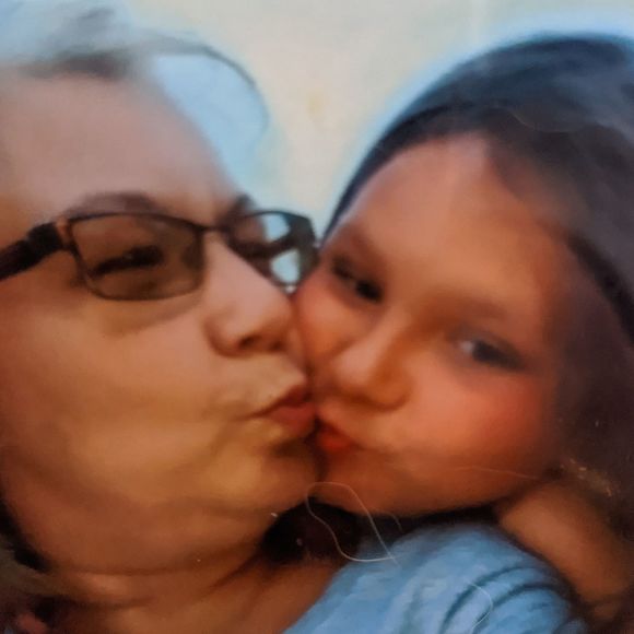 Profile Picture of Sylvia Staniec (@sylvandale3585) on Poshmark