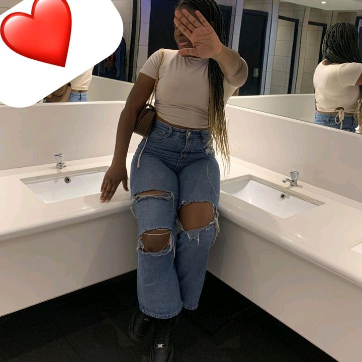 Profile Picture of Célia Paulino (@celia_paulino) on Tiktok