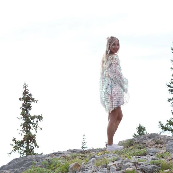 Profile Picture of Arielle Peirce (@peircear) on Poshmark