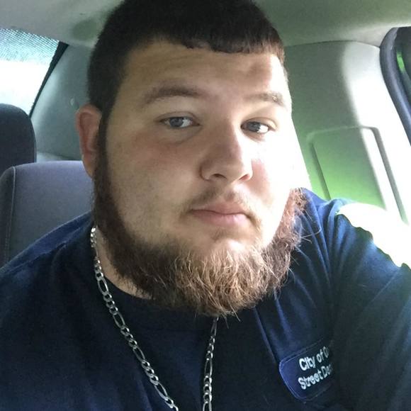 Profile Picture of Justin Garrison (@justingarrison) on Poshmark