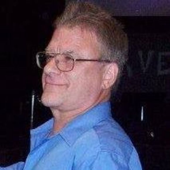 Profile Picture of Ronald Barnes (@rondoggy01) on Poshmark