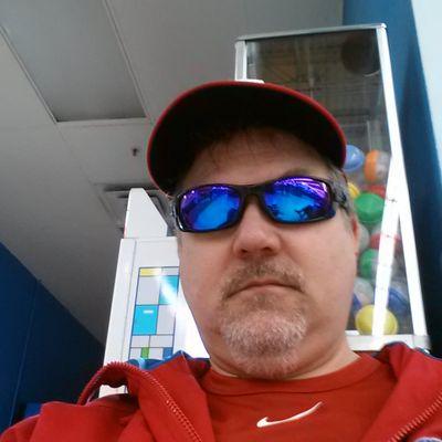 Profile Picture of John Engelhardt (@je160527) on Twitter