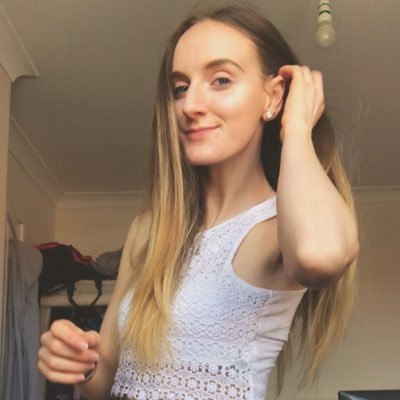 Profile Picture of Chloe Spinks (@ChloeeSpinkss) on Twitter