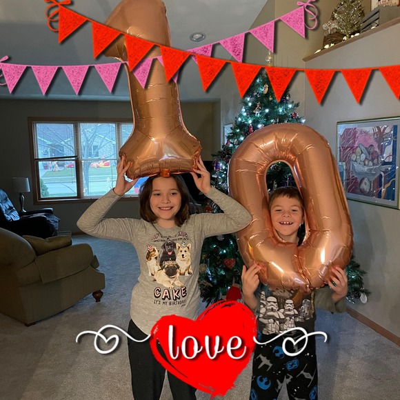 Profile Picture of Amanda Nebel king (@sunnyhuckle) on Poshmark