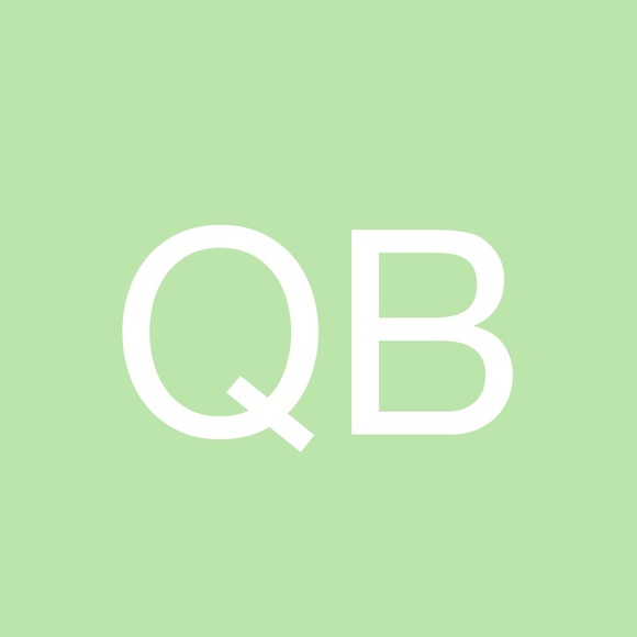 Profile Picture of Quintessa Ballantyne (@tessaballa666) on Poshmark