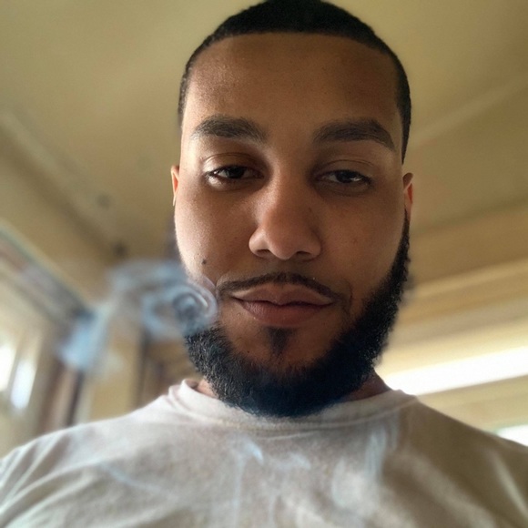 Profile Picture of Mike Castro (@mikec95) on Poshmark