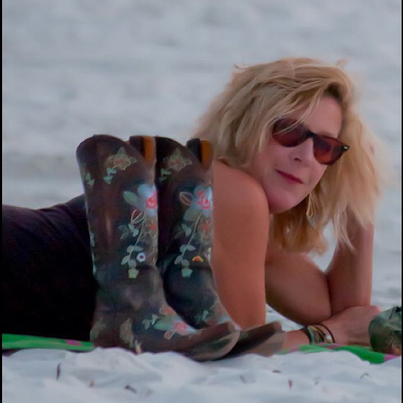 Carla Zenojohn - Poshmark Profile Picture of Carla Zenojohn (@carlazenojohn) on Poshmark