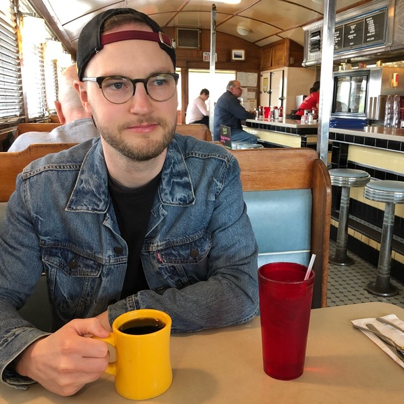 Profile Picture of Stephen Tompkins (@stompkins216) on Poshmark