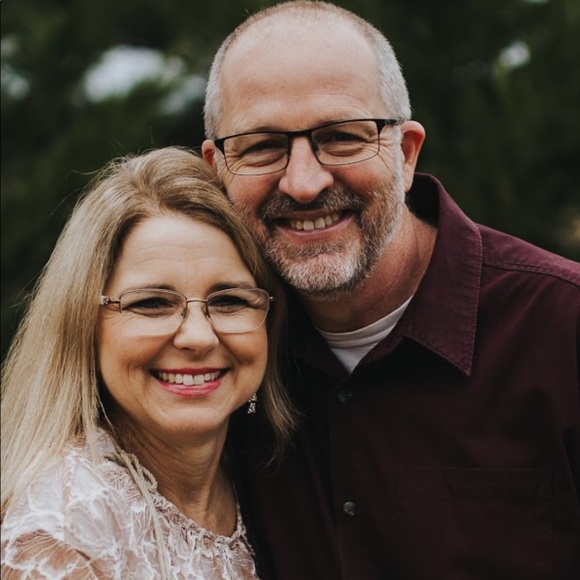 Profile Picture of Joeann Foster (@joeannfoster) on Poshmark