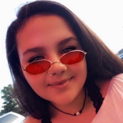 Profile Picture of Lacey Pearce (@laceypearce10) on Twitter