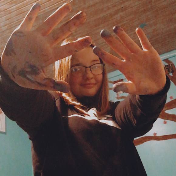 Profile Picture of Chloe Proctor (@chloeproctor) on Poshmark