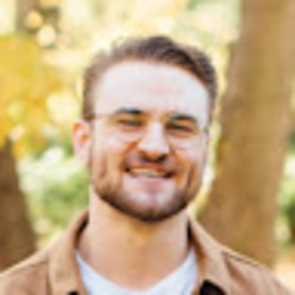 Profile Picture of John Mcguinness (@john_mcguinness) on Poshmark