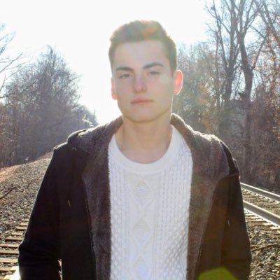 Profile Picture of Nick (@Nick__Manzi) on Twitter