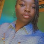Profile Picture of viergeline derilus (@queen_v_2) on Instagram