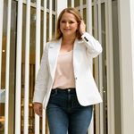 Profile Picture of Jacqueline Diamond 🖤 (@jdiamond15) on Instagram