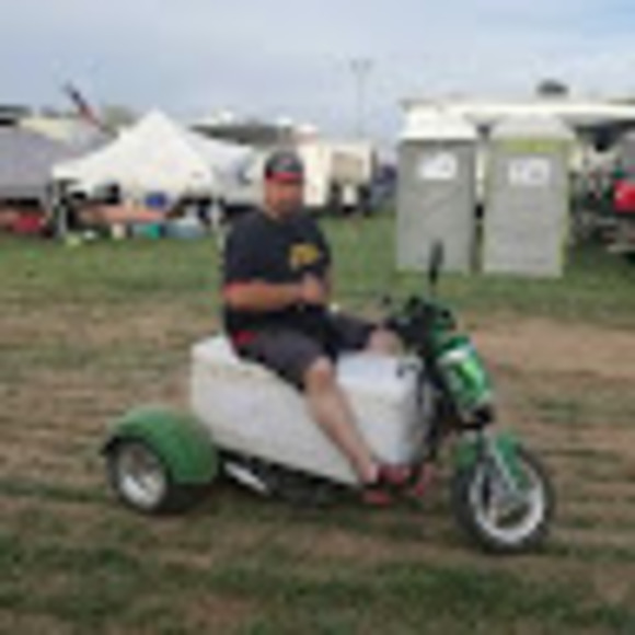 Colin Gerbig - Poshmark Profile Picture of Colin Gerbig (@colingerbig) on Poshmark