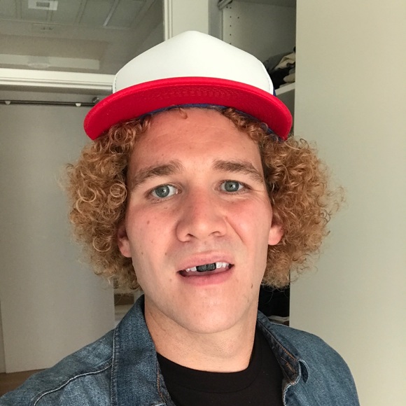 Profile Picture of Adam Carpenter (@atc0617) on Poshmark