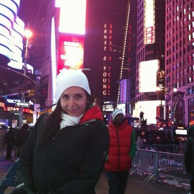 Profile Picture of Vianey Morales (@vimorales03) on Twitter