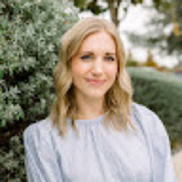 Profile Picture of Michaela Fendley (@mmfendley) on Poshmark