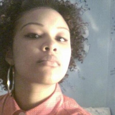 Profile Picture of Jasmine Irving (@sofakingbossy) on Twitter