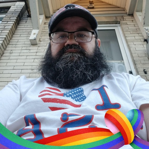 Jeffrey Griest - Poshmark Profile Picture of Jeffrey Griest (@revancontepomi) on Poshmark