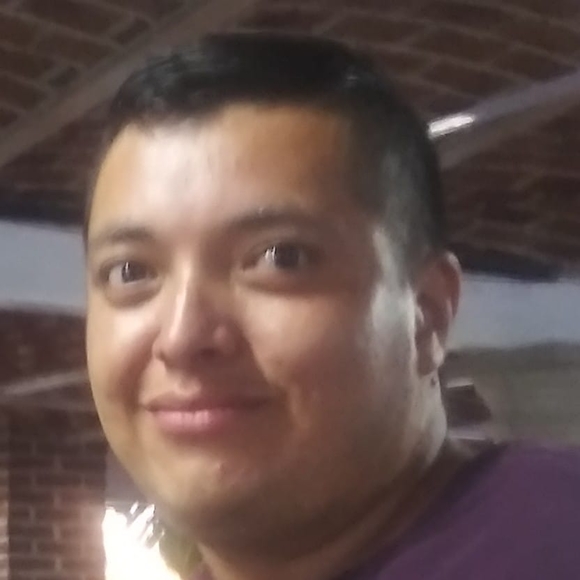 Profile Picture of Omar Rojas (@rojhas91) on Poshmark