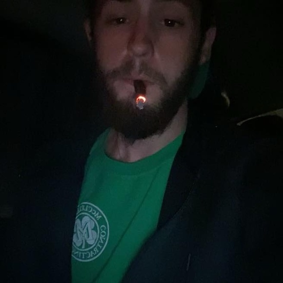 Profile Picture of Tanner Bledsoe (@tonka_419) on Poshmark