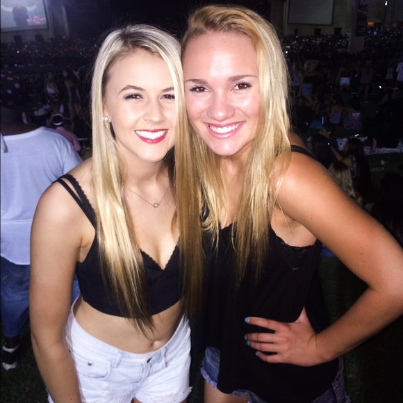 Profile Picture of Brayden Gruenewald (@braydenmccoy17) on Poshmark