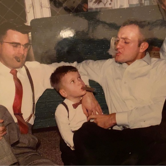 Alek Natkowski - Poshmark Profile Picture of Alek Natkowski (@alekduno) on Poshmark