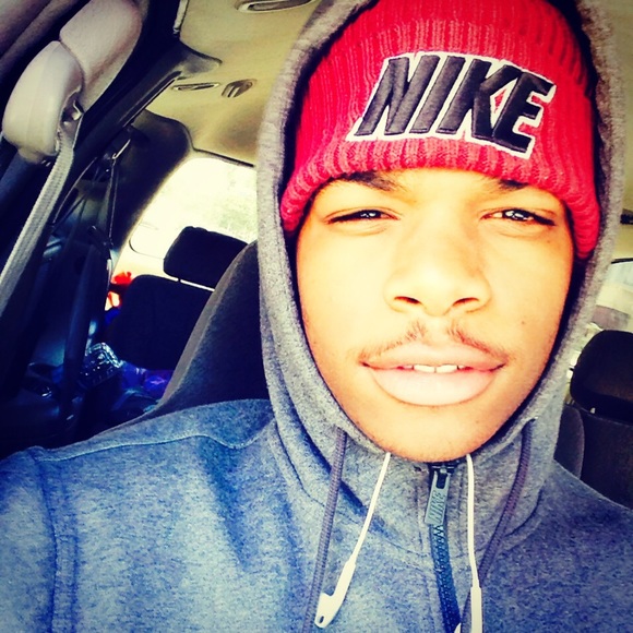 Profile Picture of Leon Gibson (@lcgibson21) on Poshmark