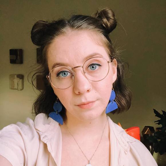 Profile Picture of Justine Chapin (@justine_jeanne) on Poshmark