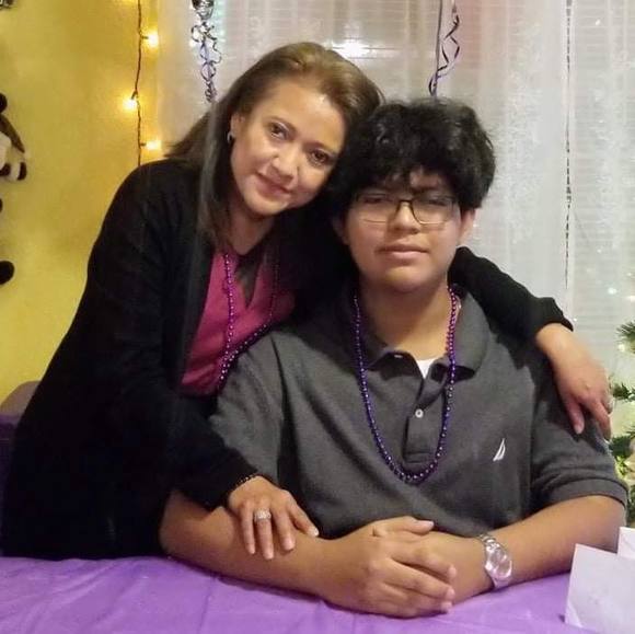 Profile Picture of Yolanda Salgado (@yolandasalga351) on Poshmark