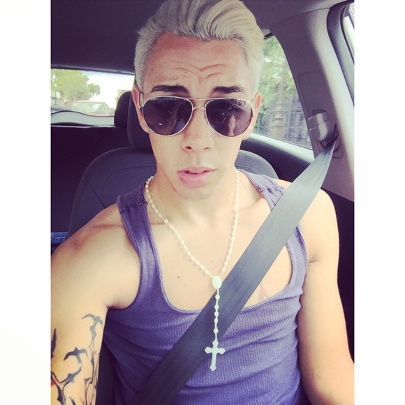 Profile Picture of Nelson Rivera (@ifvshion) on Poshmark